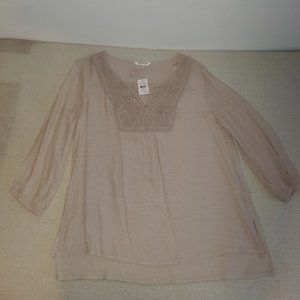 Tantrums - NWT Women Taupe Crochet Kneck Top - L